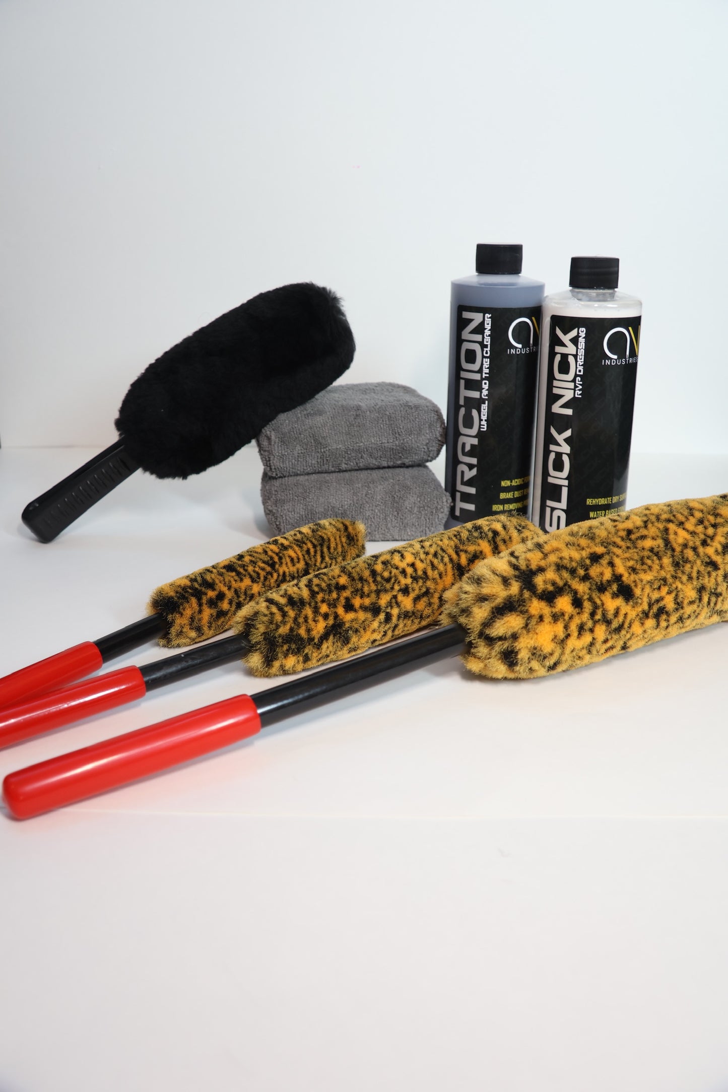 Kit de ruedas y neumáticos A&N